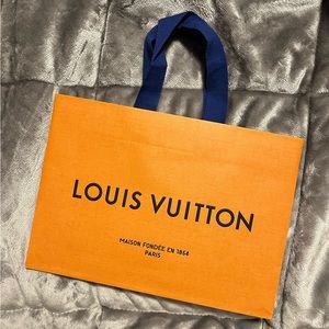 Louis Vuitton paper bag